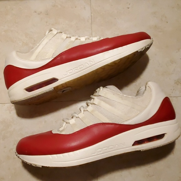 Jordan Other - JORDANS MENS SIZE 14 RED PATENT LEATHER LOWS EUC